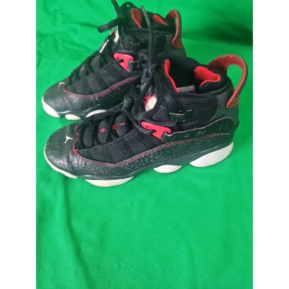 Size 5.5 Youth- Jordan 6 Rings Bred Preowned